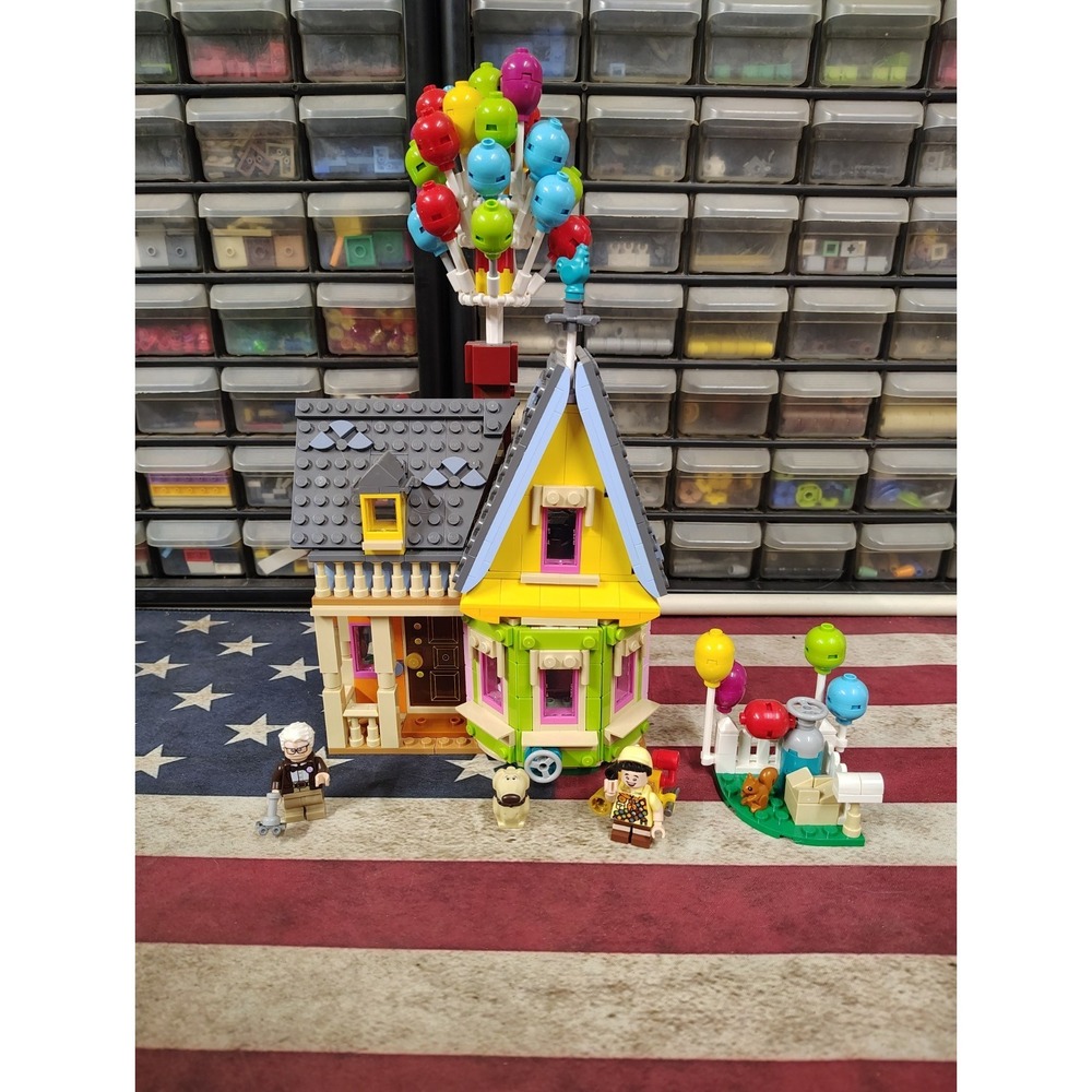 LEGO Disney 'Up' House (43217) Complete Build With Minifigs No Book No Box